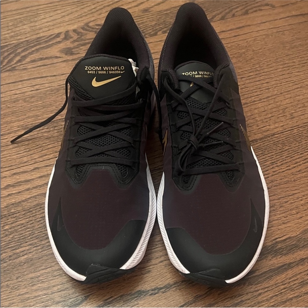 New Nike Zoom Winflo Black and Gold Running Shoes